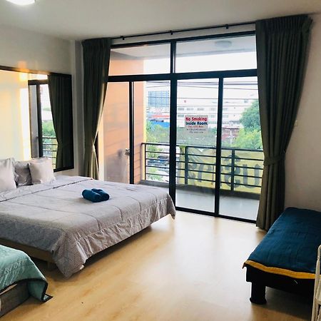 Homey-Sleepy Don Mueang Airport Hostel Банкок Екстериор снимка